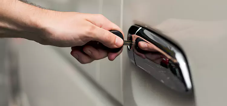 Why Choose Our Auto Locksmith Team in Covington, WA?